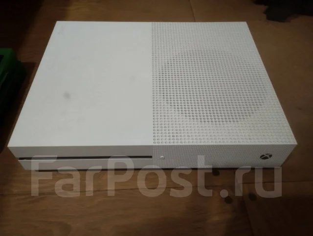 Microsoft Xbox One S ����