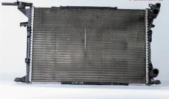 �������� �������� Audi A6 (C6,4F) 2005-2011 8K0121251R ����