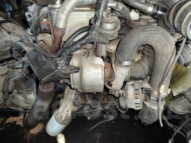 ��������� Mitsubishi Montero V98W 4M41 4M41 ����