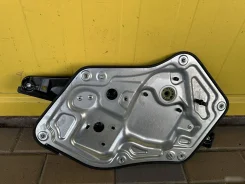��������������� �������� ����� � ����� ����� ���� Skoda 5L0837461 5L0837461 ����