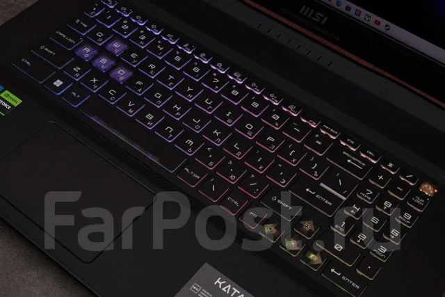 MSI Katana GF76. 17.3", 4,7����, ��� 32 ��, ���� 1 000���, WiFi: 1, Bluetooth: 1 ����