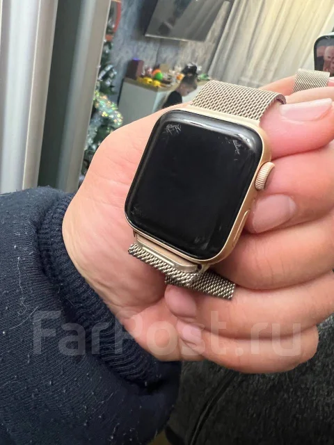 Apple Watch Series 4. GPS ����