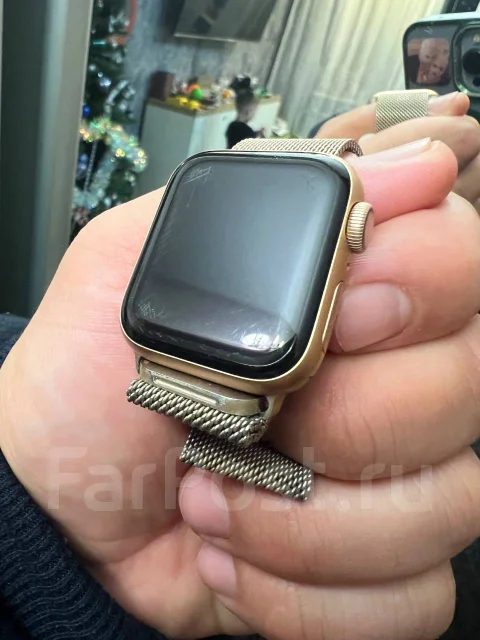 Apple Watch Series 4. GPS ����