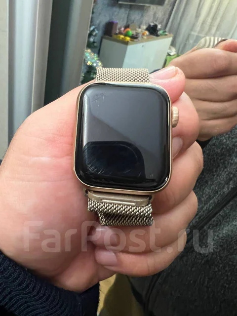 Apple Watch Series 4. GPS ����