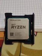 AMD Ryzen 3 3200G ����