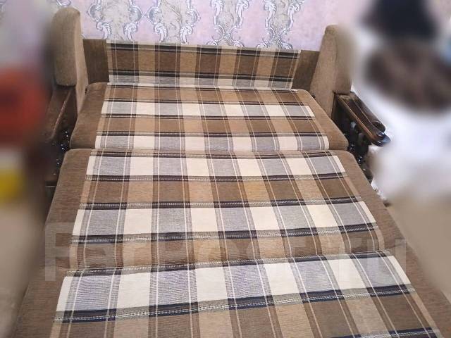 Продаю хороший раскладной диван кровать, аккордеон, ткань, 150,0 см ...