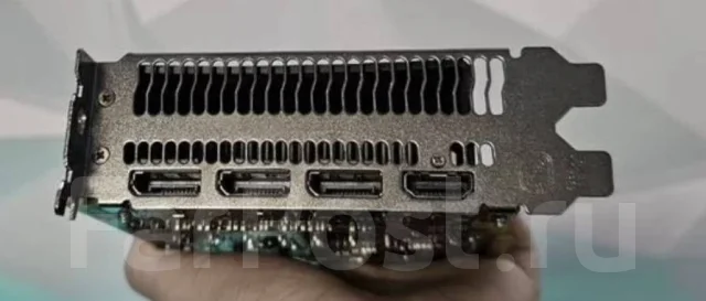 Radeon RX 580 ����