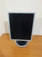 Samsung. 17", ���������� �� (LCD, LED, QLED) ����