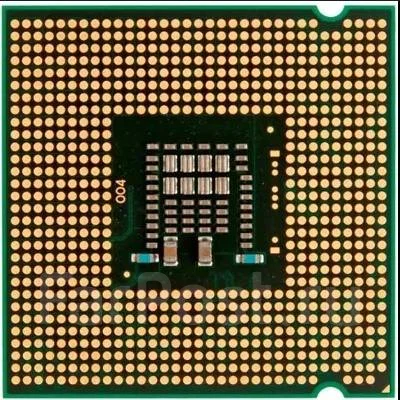 Intel Celeron E3300 ����