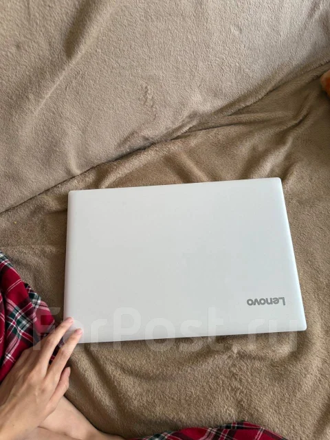 Lenovo IdeaPad 320-15IAP. 15.6", 1,1����, ��� 8 ��, ���� 500���, WiFi: 1, Bluetooth: 1 ����
