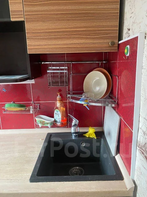 1-���������, ����� �������� 6/4. ���������������, ������� ����, 29,5���.��., 3/5 ���� ����