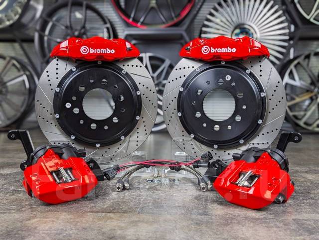   Brembo Toyota Land Cruiser 200 / Lexus LX570 