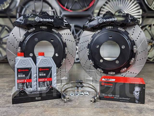   Brembo Toyota Land Cruiser 200 / Lexus LX570 