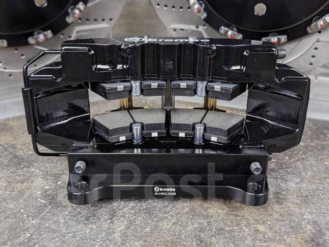   Brembo Toyota Land Cruiser 200 / Lexus LX570 