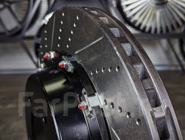   Brembo Toyota Land Cruiser 200 / Lexus LX570 