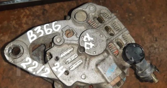 ��������� Mazda B36618300C ����