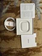 Apple AirPods ����