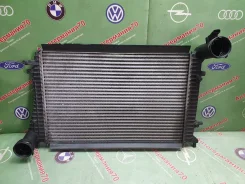���������� Volkswagen Passat B6 (05-10) 2.0TDI 3C0145803E ����
