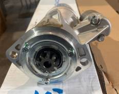 ������� Isuzu Hitachi 4BC2 4BD1 4BE1 ELF Hitachi [8-94333-438-0] 24V 3.7KWT 9T 8942549221 ����