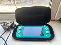 Nintendo Switch Lite ����