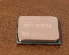 AMD Ryzen 3 Pro 3200G ����
