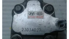 ����� �������������� ���� Kia Sorento 571004H000 D4CB 571004H000 ����