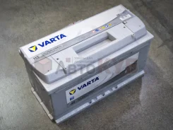 Varta. 100��.�., L5, 830��., ��������, ������������ ������. ��� ����� �� ������������ ����