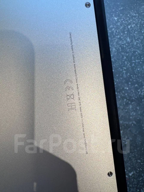 Apple MacBook Air 13 2017 Mid MQD32. 13.3", 1,8����, ��� 8 ��, ���� 128���, WiFi: 1 ����