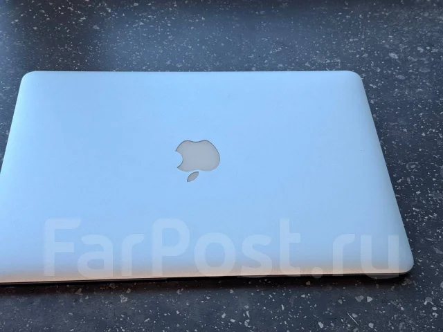 Apple MacBook Air 13 2017 Mid MQD32. 13.3", 1,8����, ��� 8 ��, ���� 128���, WiFi: 1 ����