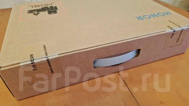 Honor MagicBook X 14. 14", 4,2����, ��� 8 ��, ���� 512���, WiFi: 1, Bluetooth: 1, ����������� �� 8��. ����