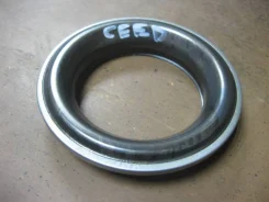 ��������� ����� ��������� ������������ Kia Cee'd 546122C000 ����
