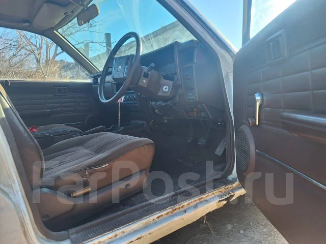 Nissan Gloria. ��������, ������, 2.0, ������, 280 000����. �� ����