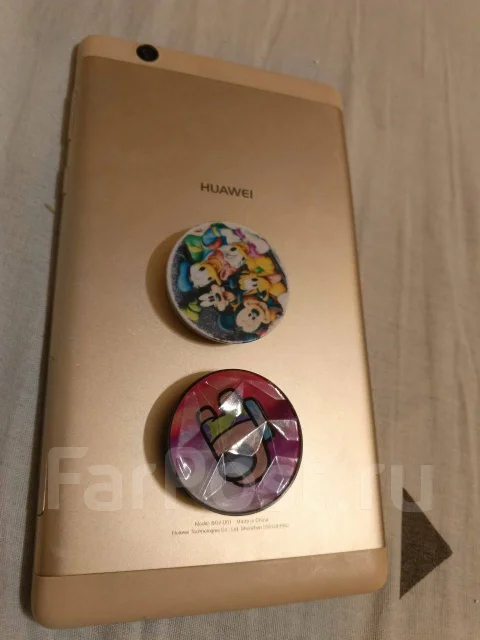 Huawei. 8 ������ ����