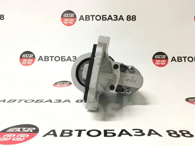 ������� Mazda 3 / 6 / MPV / CX-7 L327-18-400 ����