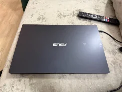 Asus ExpertBook. WiFi: 1, Bluetooth: 1 ����