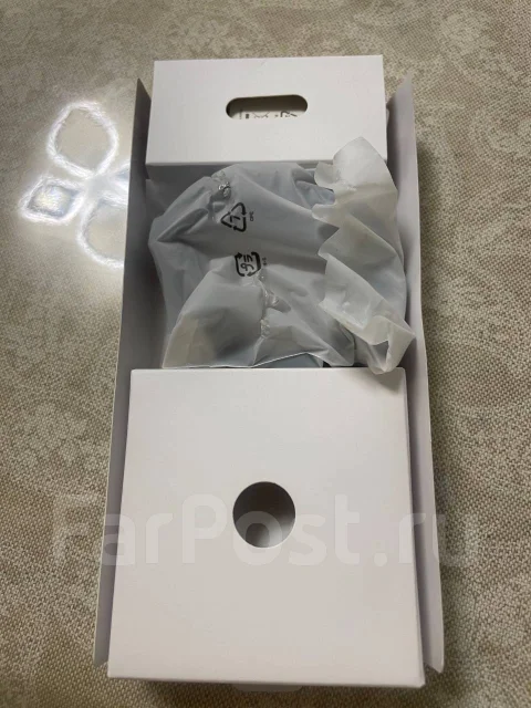 Xiaomi Smart Band 8. GPS, IP67, IP68 ����