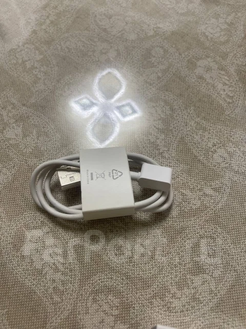 Xiaomi Smart Band 8. GPS, IP67, IP68 ����