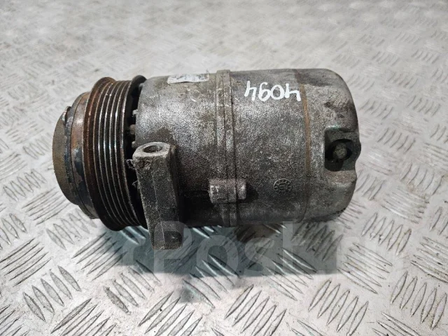 ���������� ������������ Mercedes E W210 8FK351175511 8FK351175511 ����