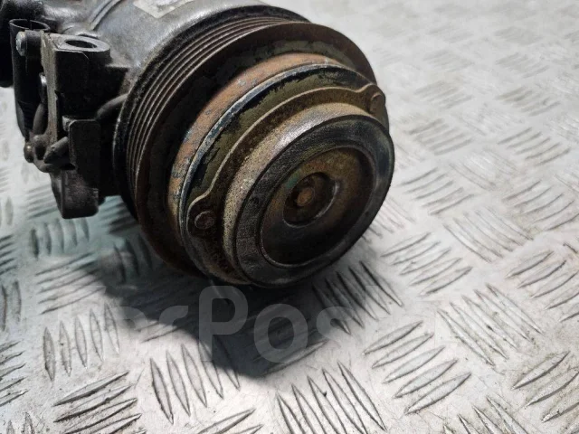 ���������� ������������ Mercedes E W210 8FK351175511 8FK351175511 ����