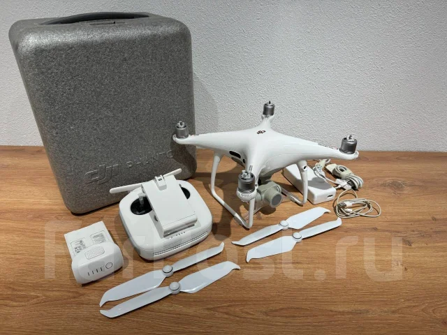 DJI Phantom 4 Pro v2.0. � �������. ��� ����� �� ������������ ����