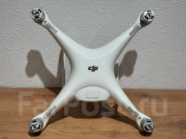 DJI Phantom 4 Pro v2.0. � �������. ��� ����� �� ������������ ����