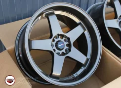 Nismo. 9.5x18", 5x114.3, ET12, �� 73,1���. ����