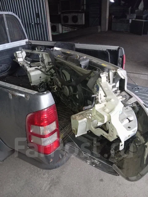 ������� Volvo C70 39870638 ����