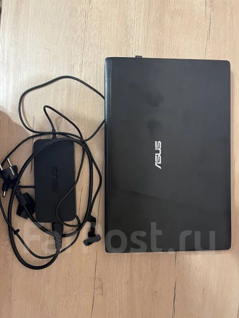 Asus FX553VD. 15.6", 2,8����, ��� 8 ��, ���� 1 000���, WiFi: 1, Bluetooth: 1, ����������� �� 5��. ����