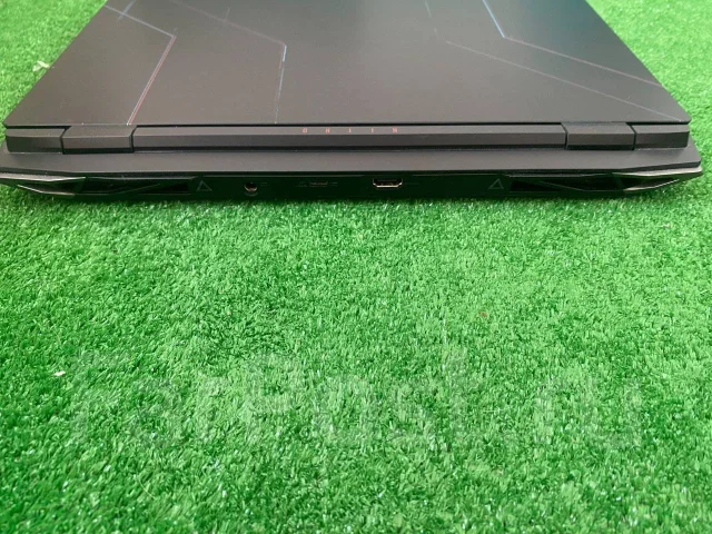 Acer Nitro 5. 15.6", 3,2����, ��� 16 ��, ���� 512���, WiFi: 1, Bluetooth: 1 ����