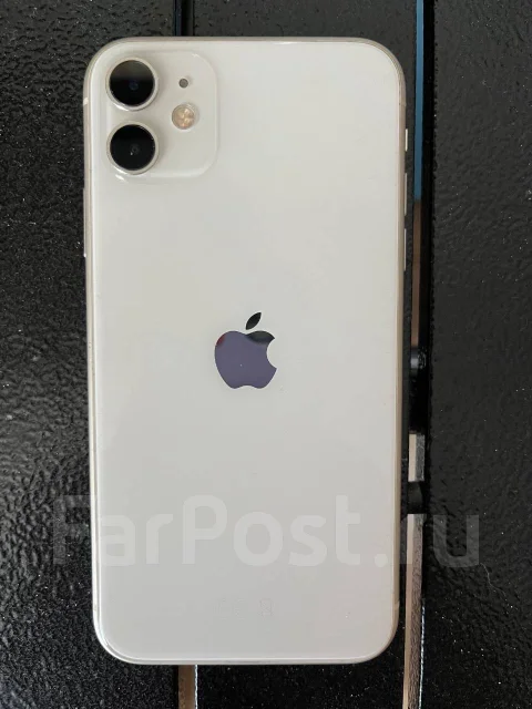 Apple iPhone 11. �/�, 64 ��, �����, 3G, 4G LTE ����