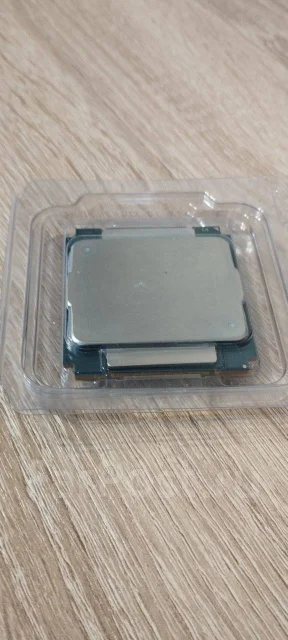 Intel Xeon E5-2697 v3 ����