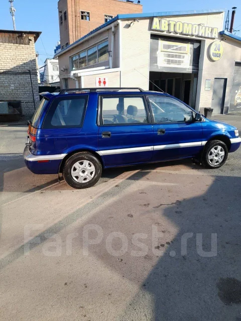 Mitsubishi Chariot. �������, ��������, 2.0 (135��.�.), ������, 204 000����. �� ����