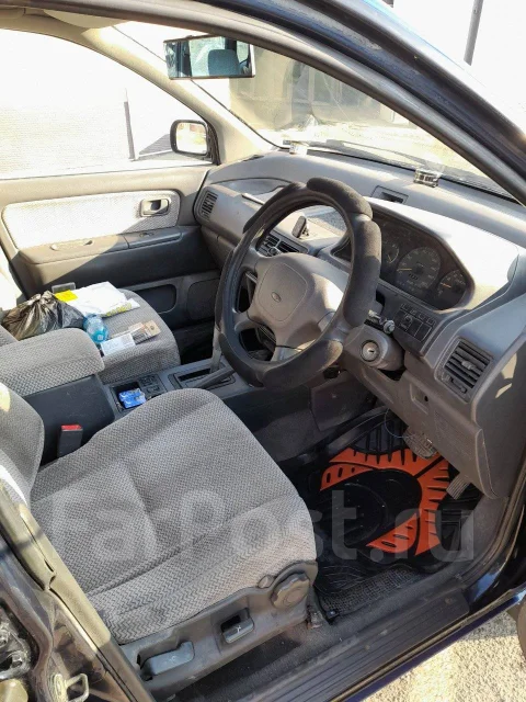 Mitsubishi Chariot. �������, ��������, 2.0 (135��.�.), ������, 204 000����. �� ����