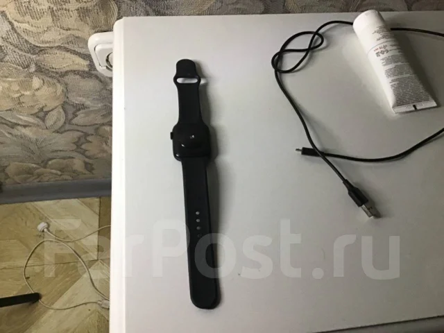 Apple Watch SE 2. GPS, NFC, IP67, IP68 ����